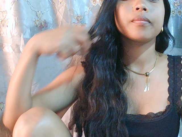 Eva-011 live cam on BongaCams