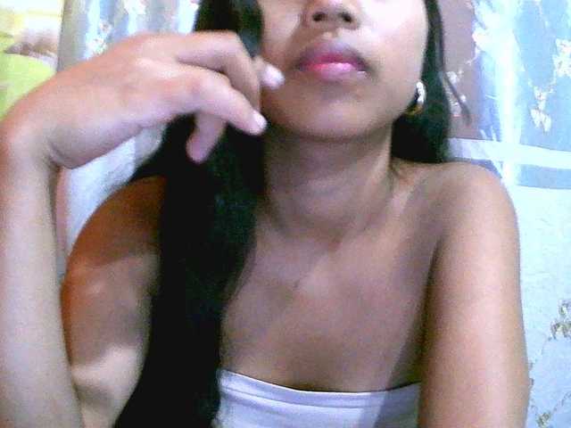 Eva-011 live cam on BongaCams