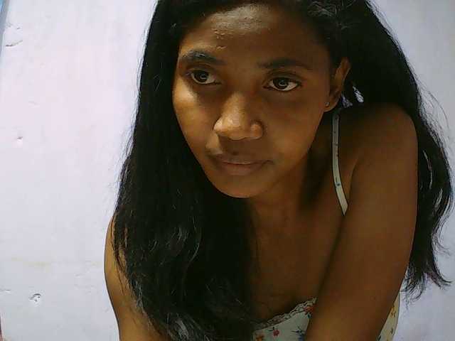 Eva-011 live cam on BongaCams