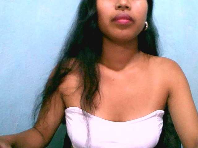 Eva-011 live cam on BongaCams