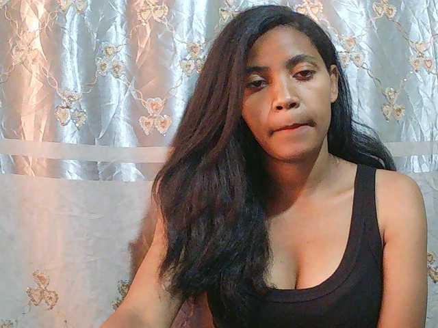 Eva-011 live cam on BongaCams