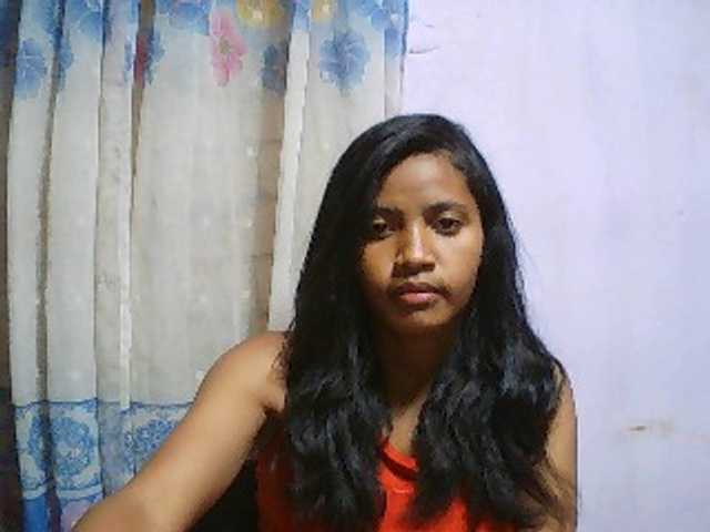 Eva-011 live cam on BongaCams