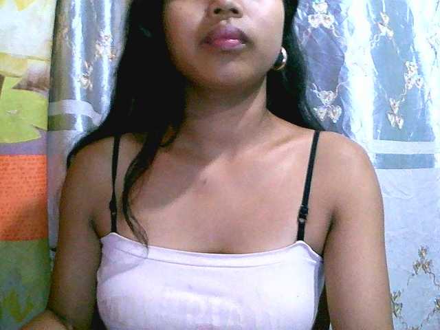 Eva-011 live cam on BongaCams