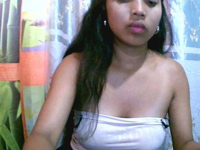 Eva-011 live cam on BongaCams
