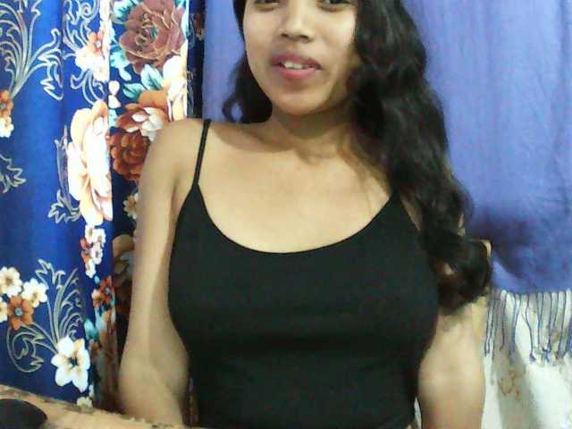 Eva-011 live cam on BongaCams