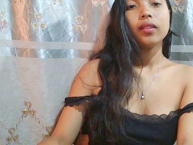 Eva-011 live cam on BongaCams