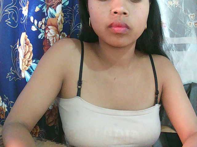 Eva-011 live cam on BongaCams
