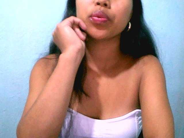 Eva-011 live cam on BongaCams