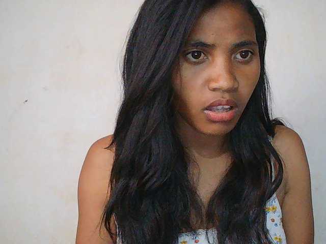 Eva-011 live cam on BongaCams