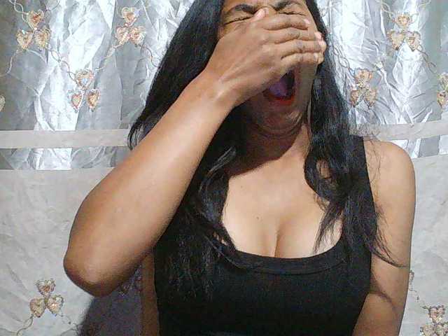 Eva-011 live cam on BongaCams