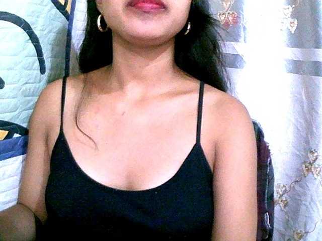 Eva-011 live cam on BongaCams