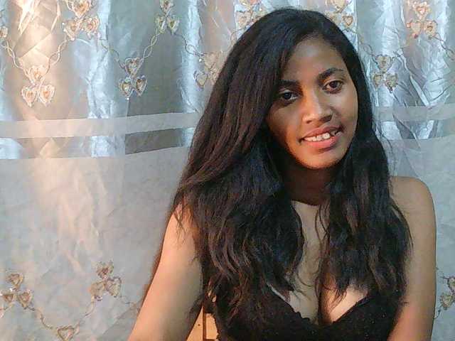 Eva-011 live cam on BongaCams