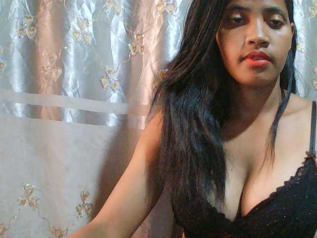 Eva-011 live cam on BongaCams