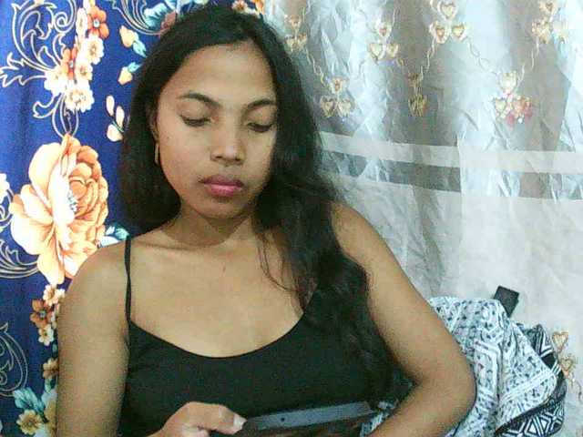 Eva-011 live cam on BongaCams