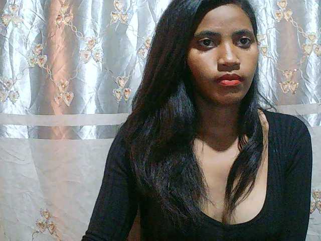 Eva-011 live cam on BongaCams