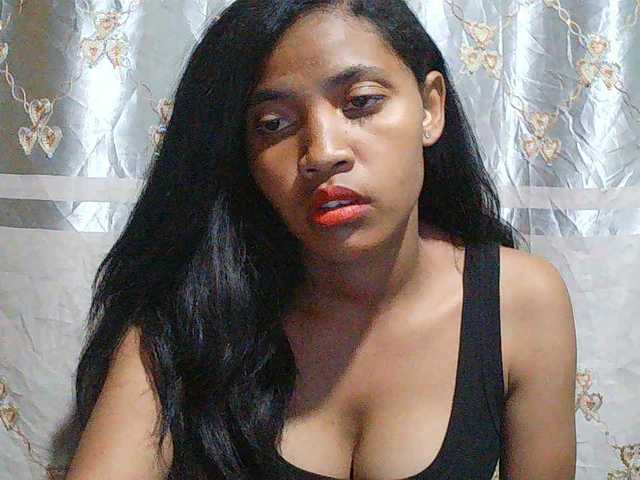 Eva-011 live cam on BongaCams