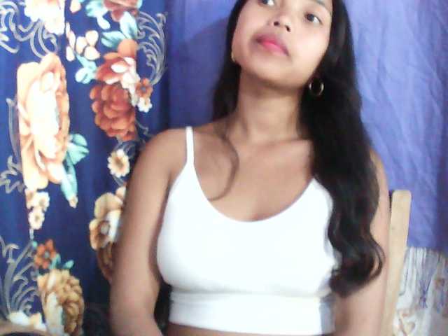 Eva-011 live cam on BongaCams