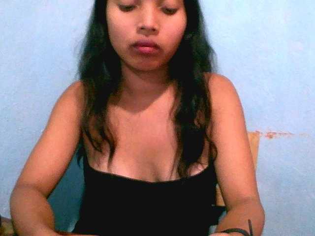 Eva-011 live cam on BongaCams