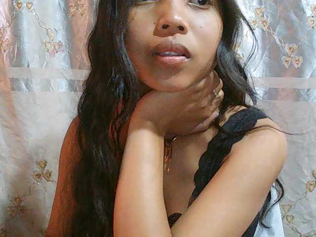 Eva-011 live cam on BongaCams