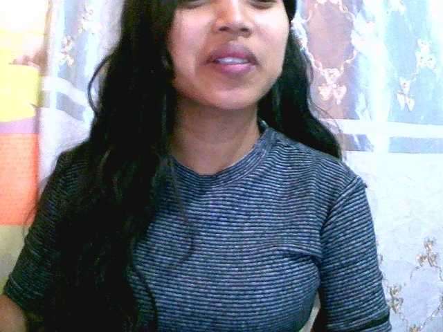 Eva-011 live cam on BongaCams