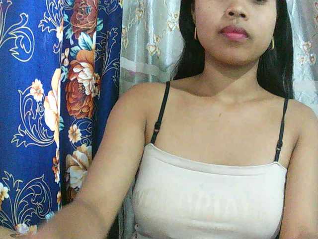 Eva-011 live cam on BongaCams