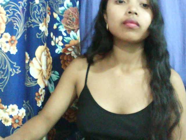 Eva-011 live cam on BongaCams