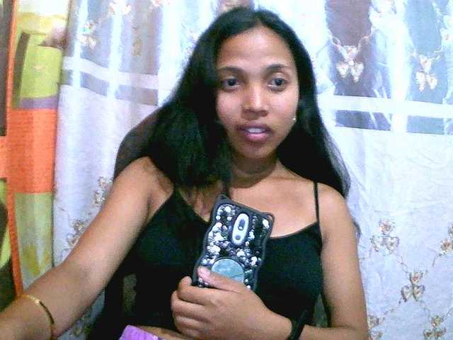 Eva-011 live cam on BongaCams