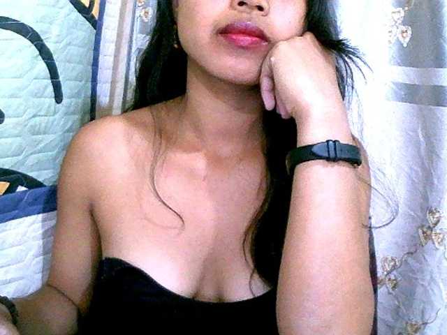Eva-011 live cam on BongaCams