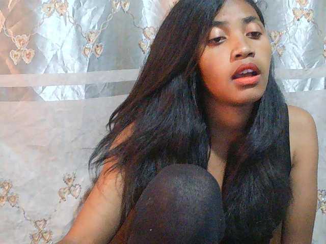 Eva-011 live cam on BongaCams