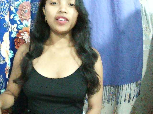 Eva-011 live cam on BongaCams