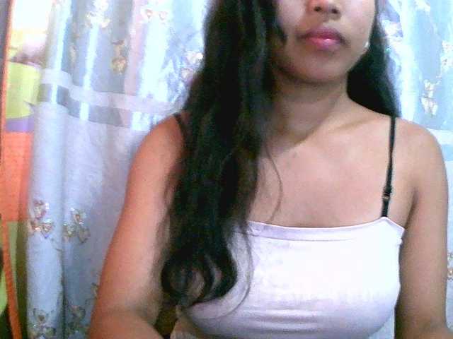 Eva-011 live cam on BongaCams