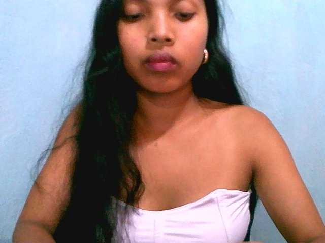 Eva-011 live cam on BongaCams