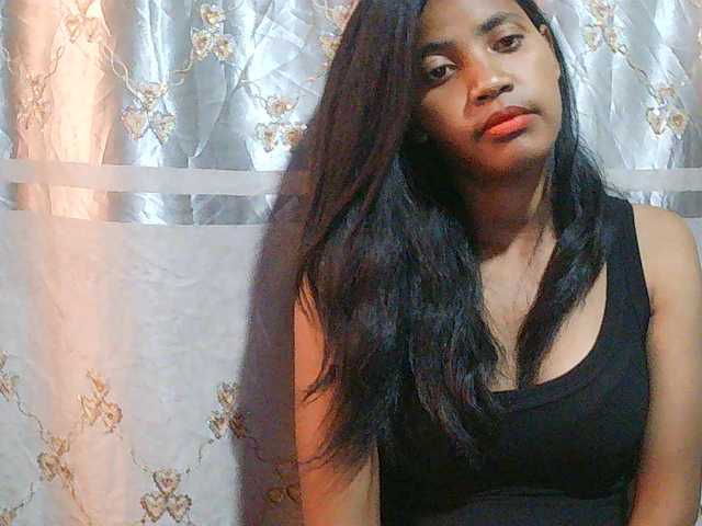Eva-011 live cam on BongaCams