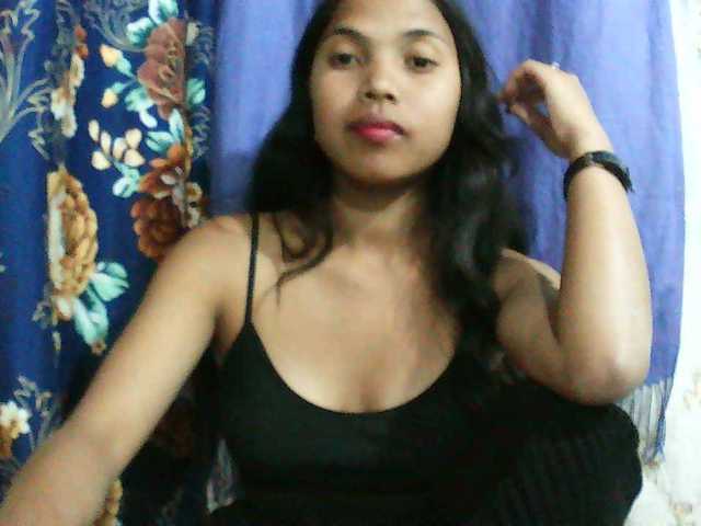 Eva-011 live cam on BongaCams
