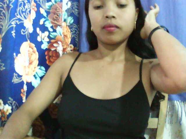 Eva-011 live cam on BongaCams