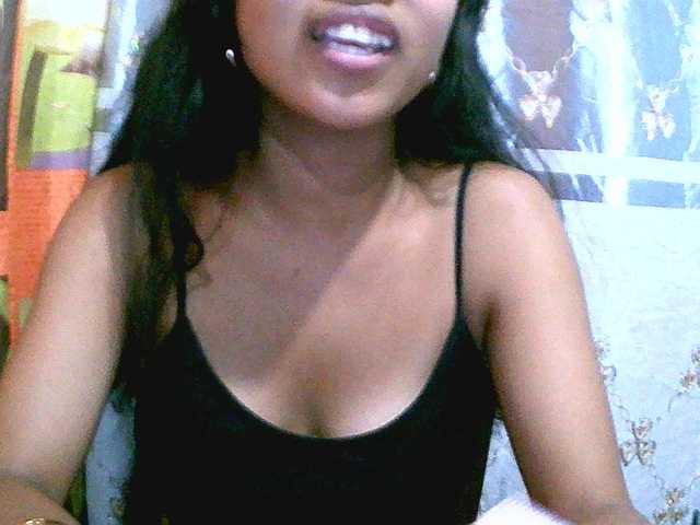 Eva-011 live cam on BongaCams