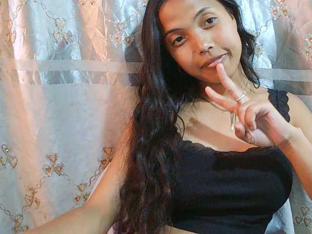 Eva-011 live cam on BongaCams