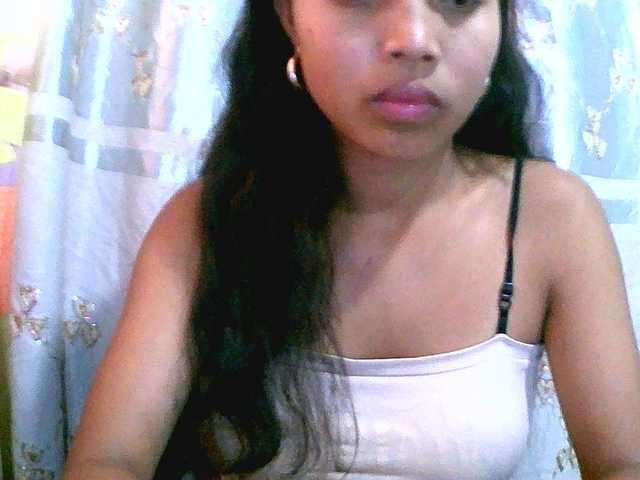 Eva-011 live cam on BongaCams