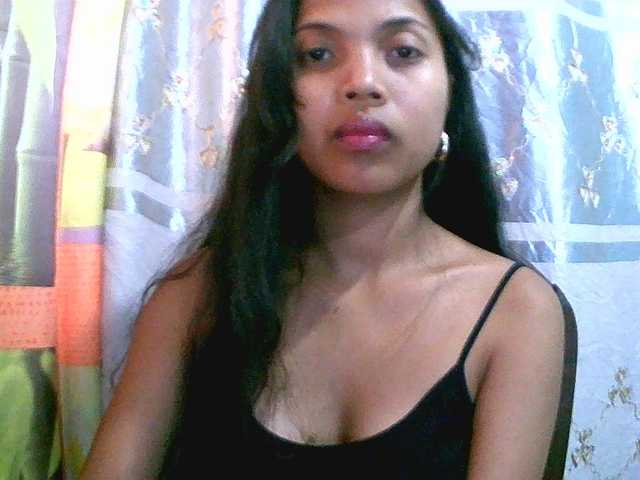 Eva-011 live cam on BongaCams