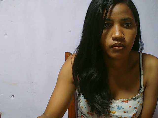 Eva-011 live cam on BongaCams