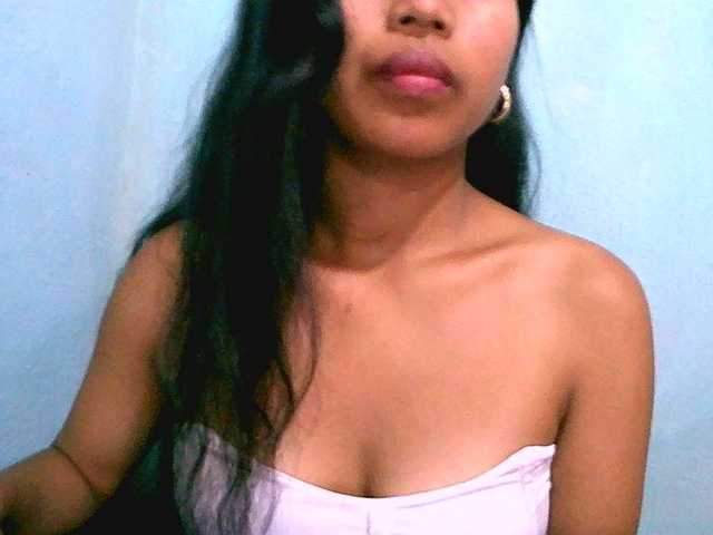 Eva-011 live cam on BongaCams