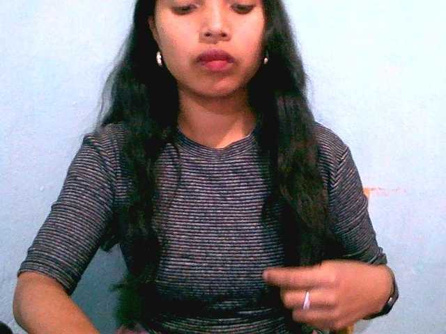 Eva-011 live cam on BongaCams