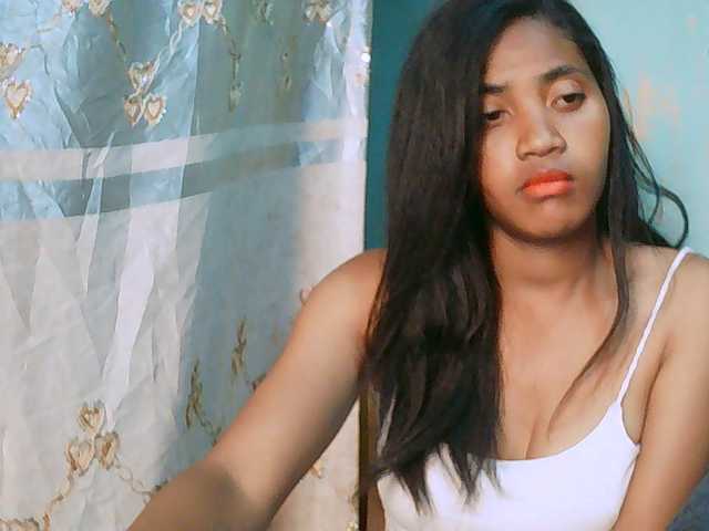 Eva-011 live cam on BongaCams