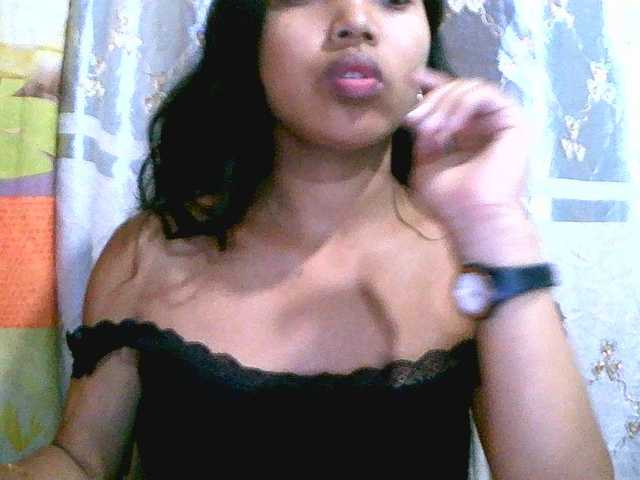 Eva-011 live cam on BongaCams