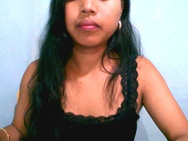 Eva-011 live cam on BongaCams