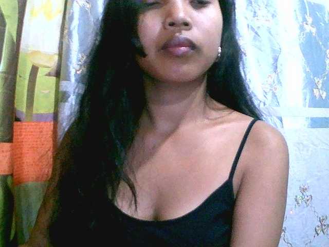 Eva-011 live cam on BongaCams