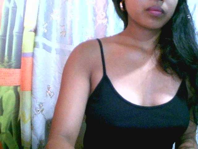 Eva-011 live cam on BongaCams