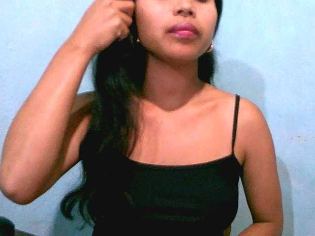 Eva-011 live cam on BongaCams