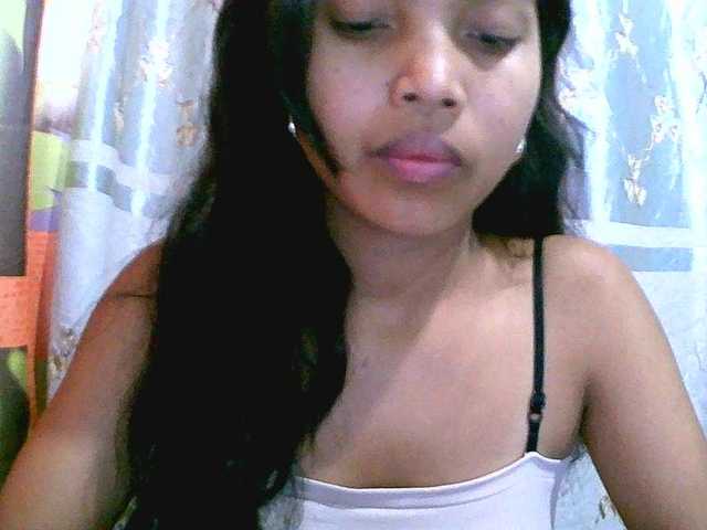Eva-011 live cam on BongaCams