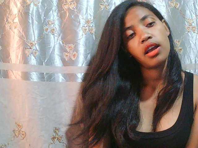 Eva-011 live cam on BongaCams